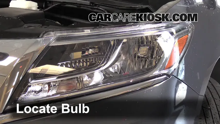 2013 Nissan Pathfinder SV 3.5L V6 Luces Luz de carretera (reemplazar foco) 